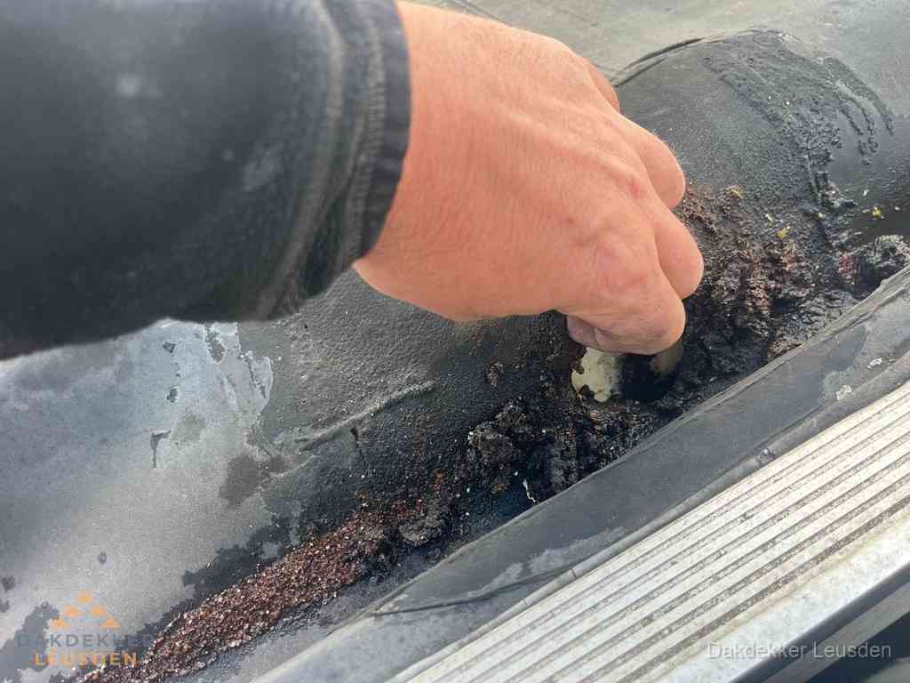 Plat Dak Reparatie Leusden